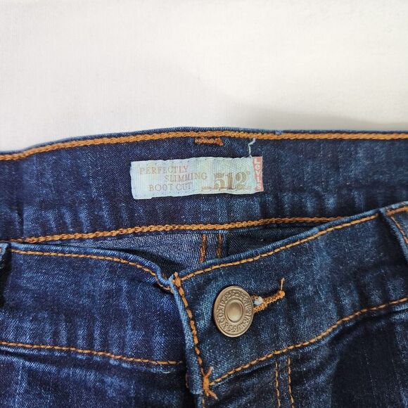 Levi's Women's 14P Perfectly Slimming Bootcut 512 Jeans Dark High Rise‎ Short - Picture 4 of 9
